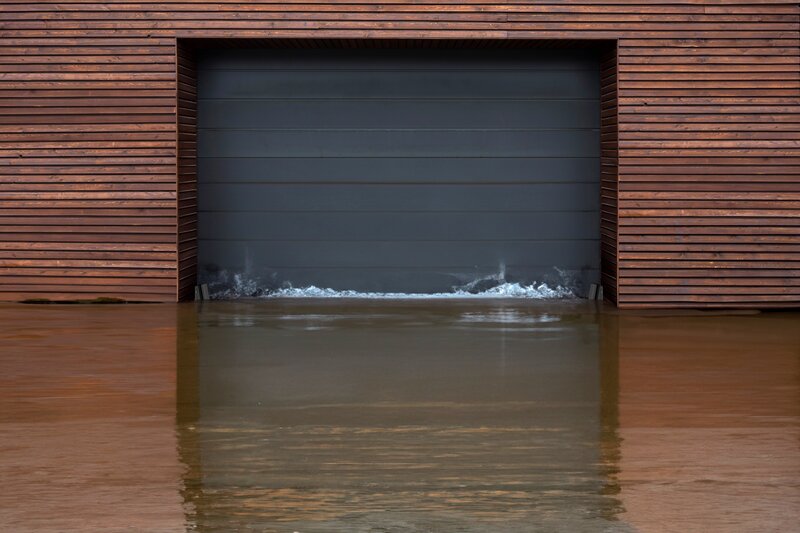 Flood protection gate